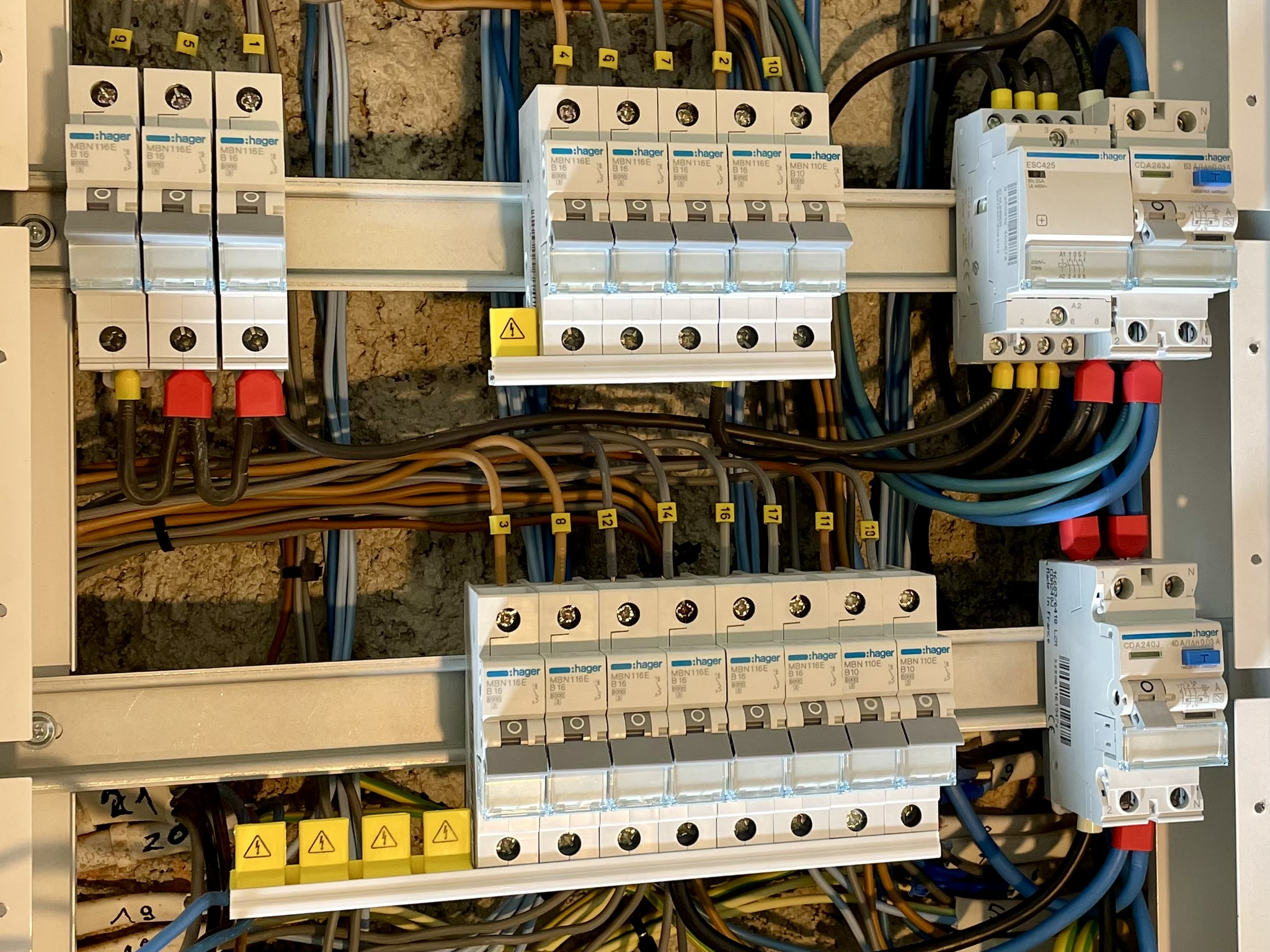 Instalacje elektryczne